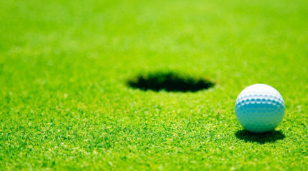 Golfing Green