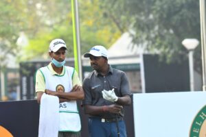 Australia’s Smyth and India’s Das share lead