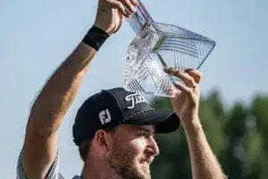 Hometown hero Lee wins 3M Open